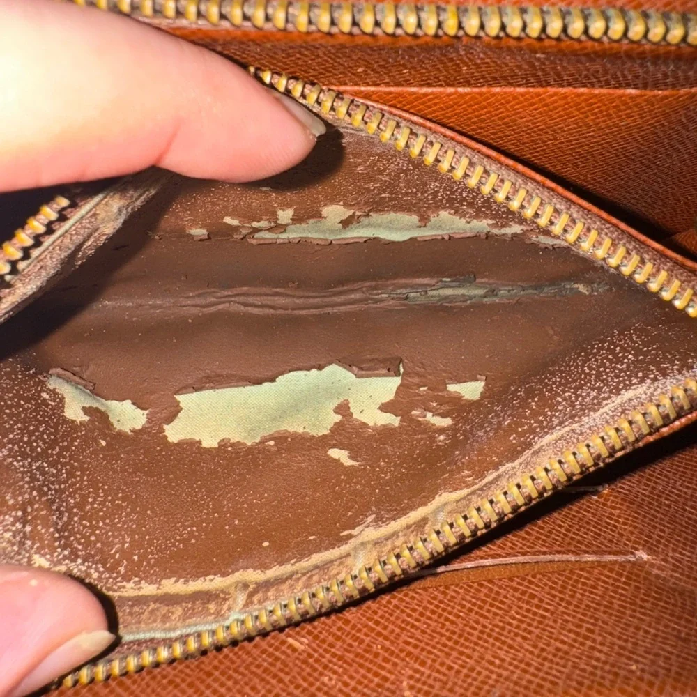 Louis Vuitton Brown Monogram Wallet Duo- Zippy & Sarah